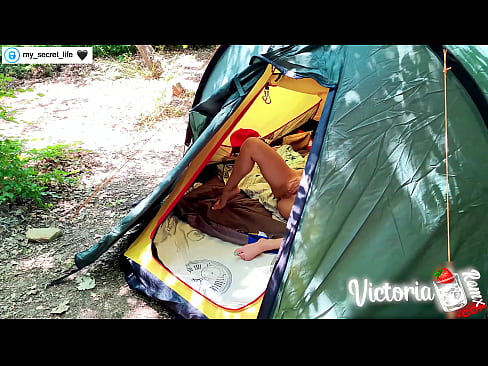 ❤️ Nakuha sa camera Madamdaming haltak off Stranger in a tent ️ Porno sa amin tl.mouthporn.ru ❌