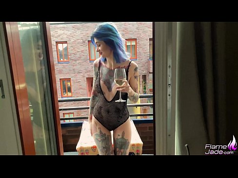 ❤️ Napakalaking Babae na Sumususo gamit ang isang Gulp at Masugid na Nanunuod sa Ilalim ng Bukas na Langit ️ Porno sa amin tl.mouthporn.ru ❌